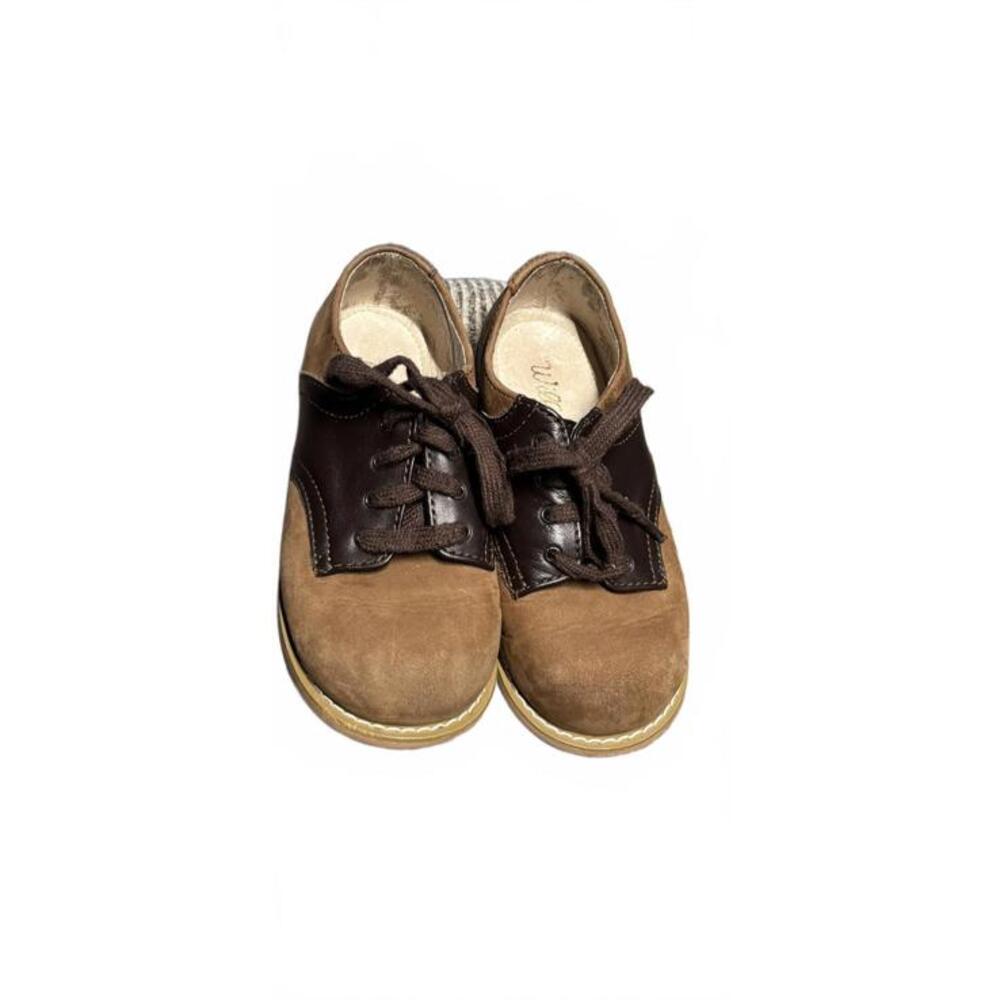 Stylish Brown Suede Lace-Up Shoes Size 10 EE